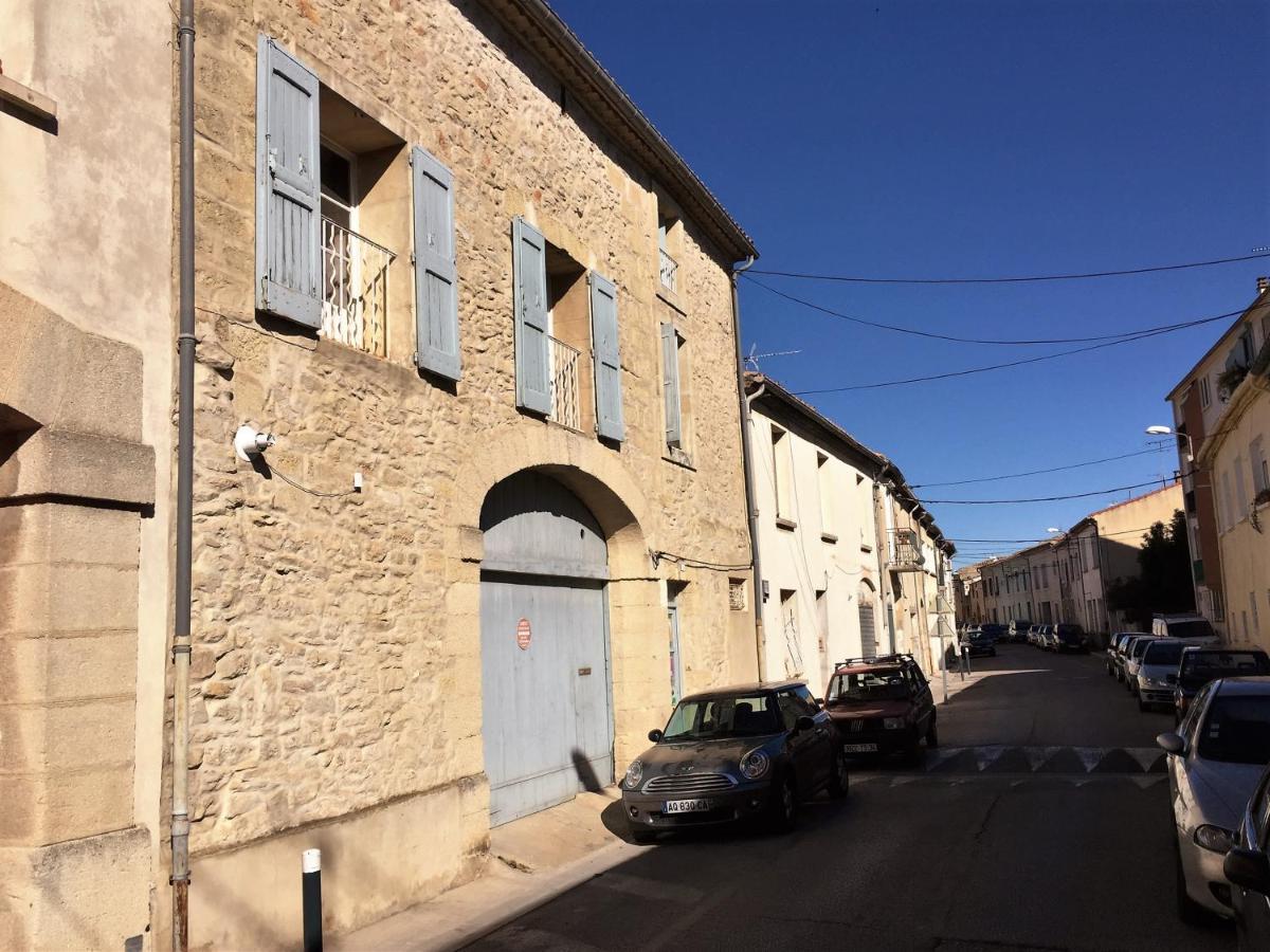 Lunel Bien-Etre Buitenkant foto