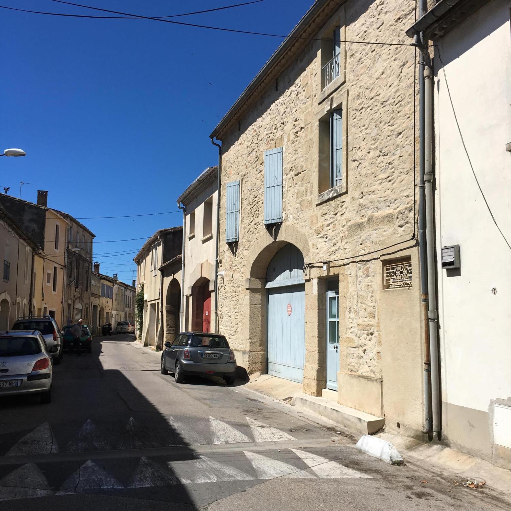 Lunel Bien-Etre Buitenkant foto